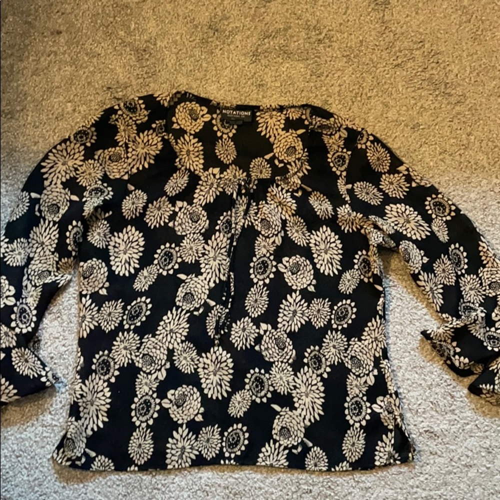 This could be a cute blouse for work